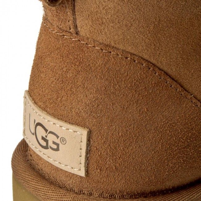 Scarpe UGG - W Classic Mini II 1016222 W/Che