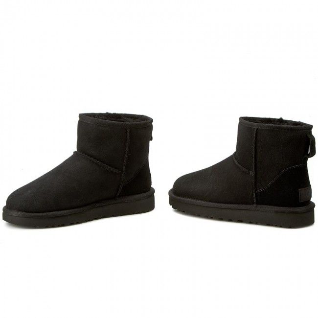 Scarpe UGG - W Classic Mini II 1016222 W/Blk