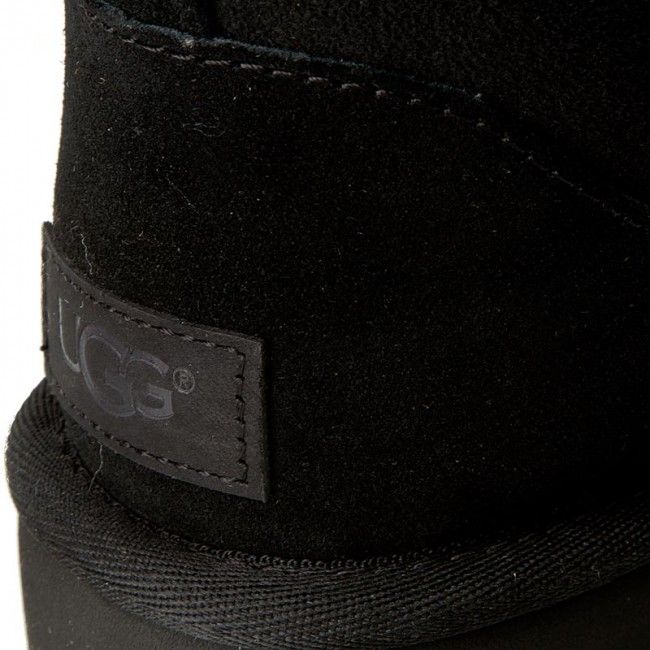 Scarpe UGG - W Classic Mini II 1016222 W/Blk