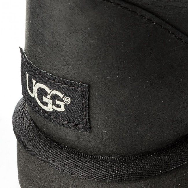 Scarpe UGG - Classic Short Leather 1016559 W/Blk