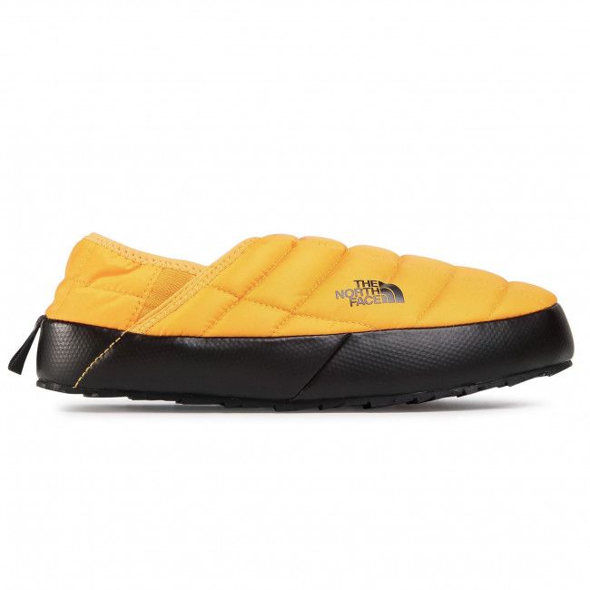 Pantofole THE NORTH FACE - Thermoball Traction Mule V NF0A3UZNZU31 Summit Gold/Tnf Black