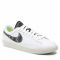Scarpe NIKE - W Blazer Low Se DA4934 100 White/White/Black/Light Bone