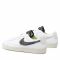 Scarpe NIKE - W Blazer Low Se DA4934 100 White/White/Black/Light Bone