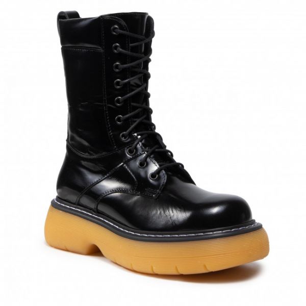 Tronchetti KARINO - 3971/090-F Czarny/Lakier