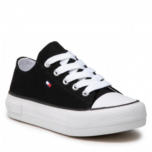 Scarpe da ginnastica TOMMY HILFIGER - Low Cut Lace-Up Sneaker T3A4-32118-0890 M Black 999 Scarpe da ginnastica TOMMY HILFIGER - Low Cut Lace-Up Sneaker T3A4-32118-0890 M Black 999